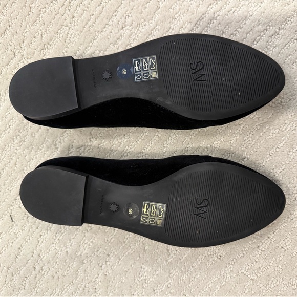 Stuart Weitzman lunar rabbit black velvet loafer smoking flat size 6 - Picture 4 of 9